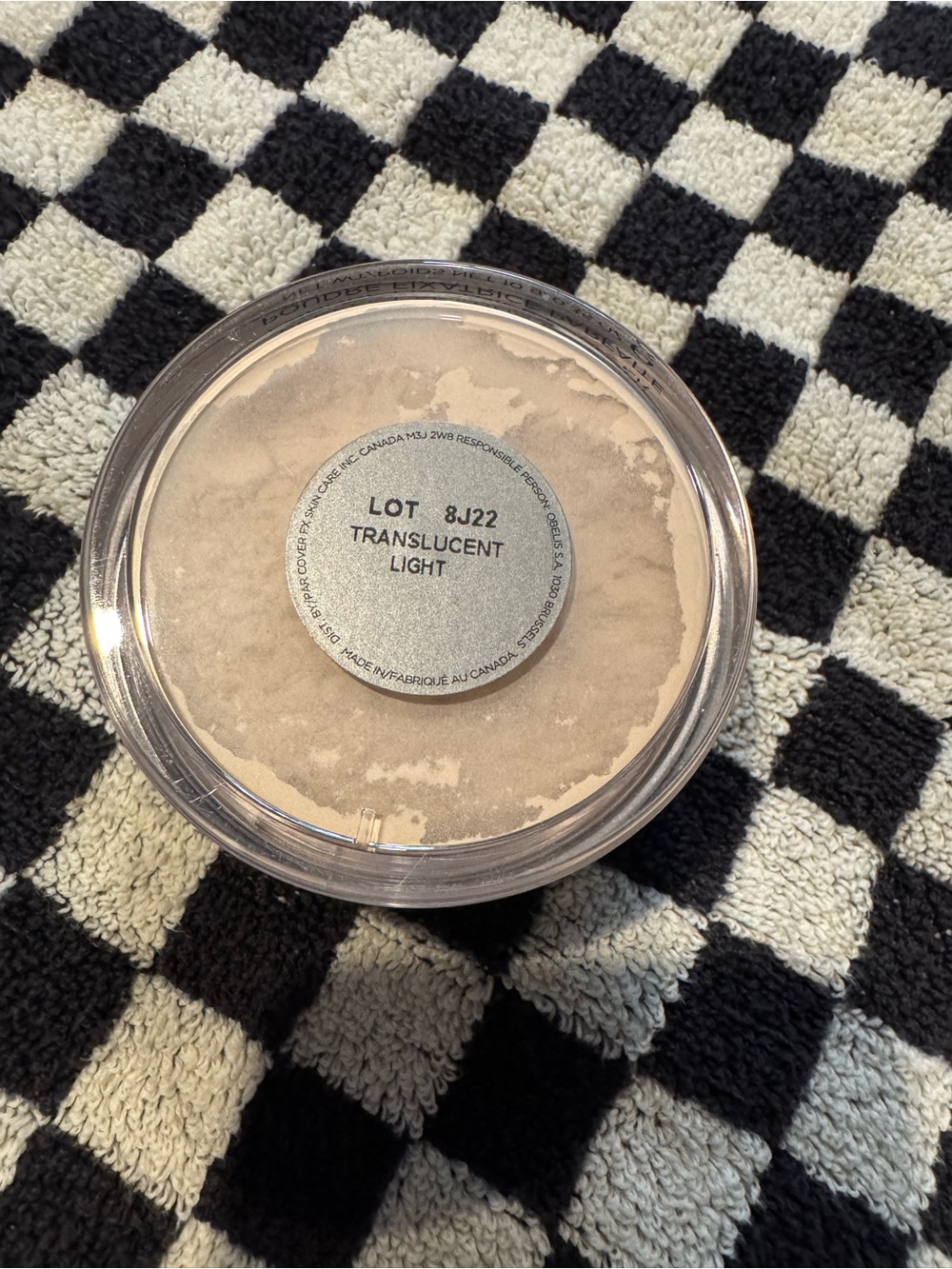 Cover FX Perfect Setting Powder - Translucent Light - Picture 3 of 3